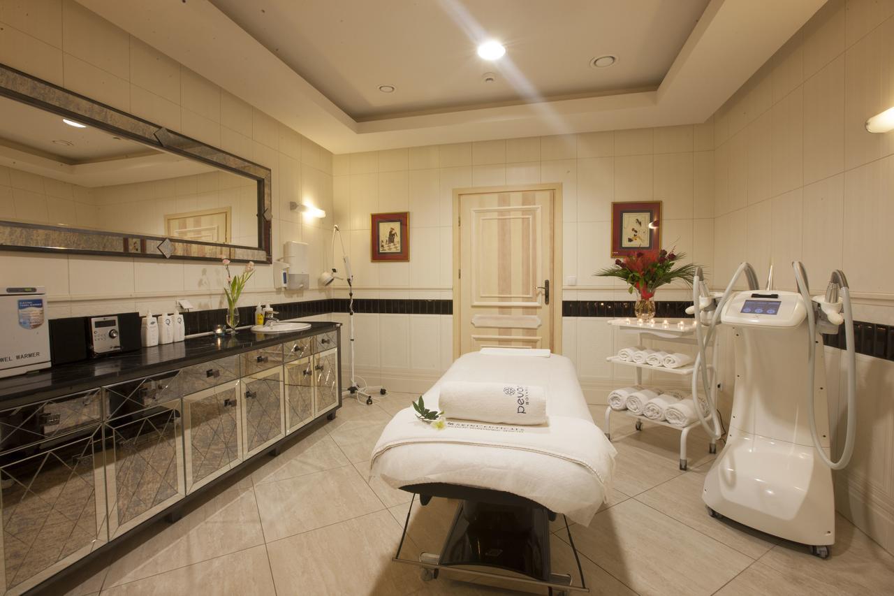 Hotel Zamek غيجيتسكو المظهر الخارجي الصورة